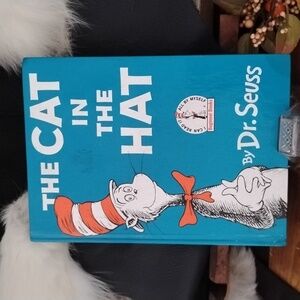 Dr. Seuss The Cat in the Hat - Blue and Red Cover